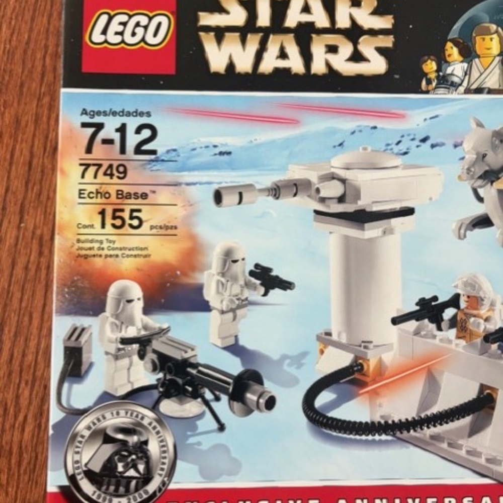 LEGO Star Wars Echo Base 7749 Exclusive Anniversary Edition RETIRED New Sealed - Picture 2 of 10